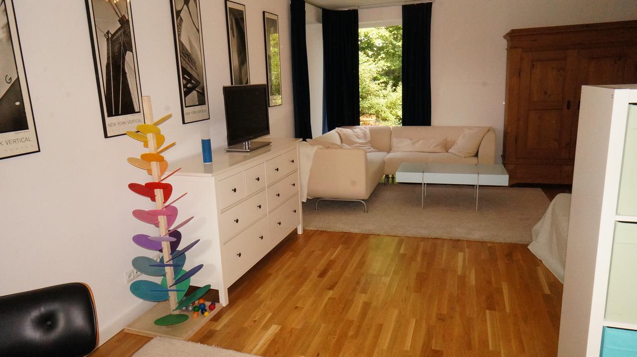 Exklusive Ferienwohnung Zwischen Uni Und Altstadt Luneburg Bagian luar foto